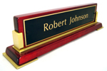 Wooden nameplate with brass finish is a professional presence on your desk.